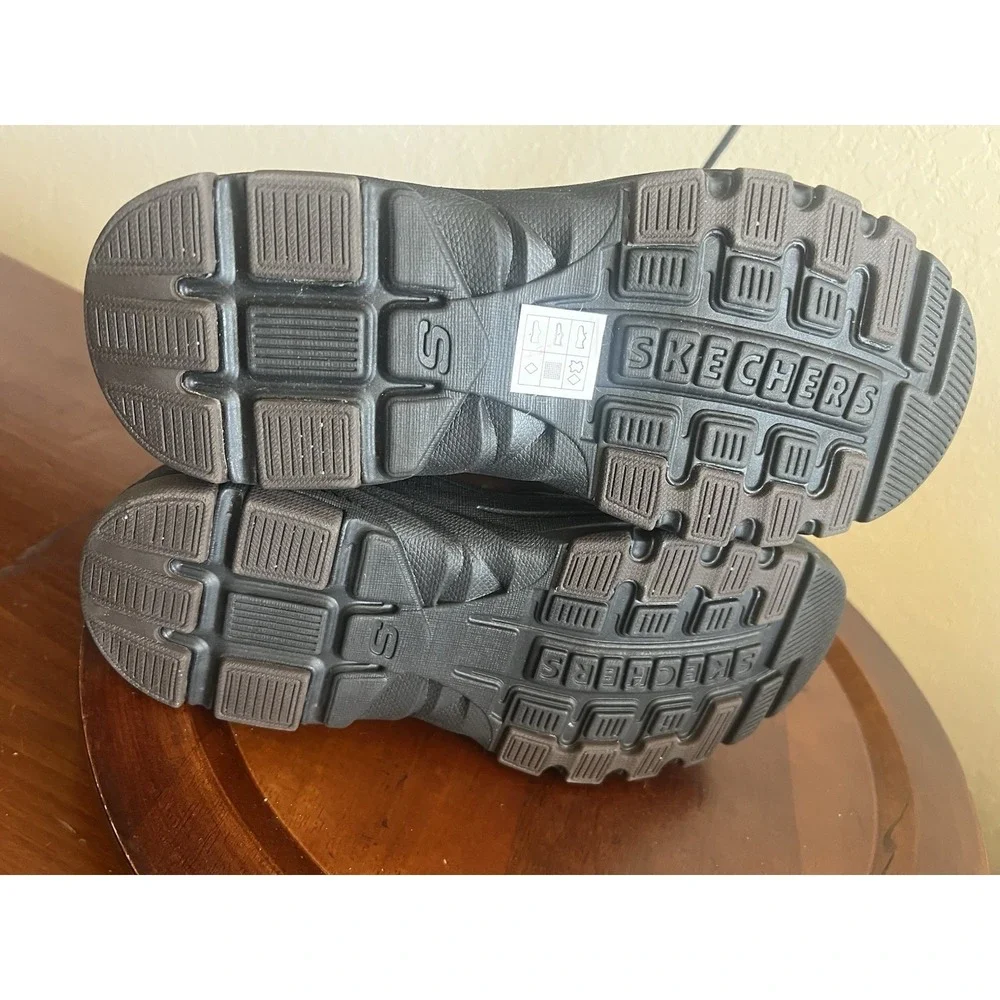 Skecher Chukka Boots Men 7 Chocolate Brown Relaxed‎ Fit Leather Memory Foam